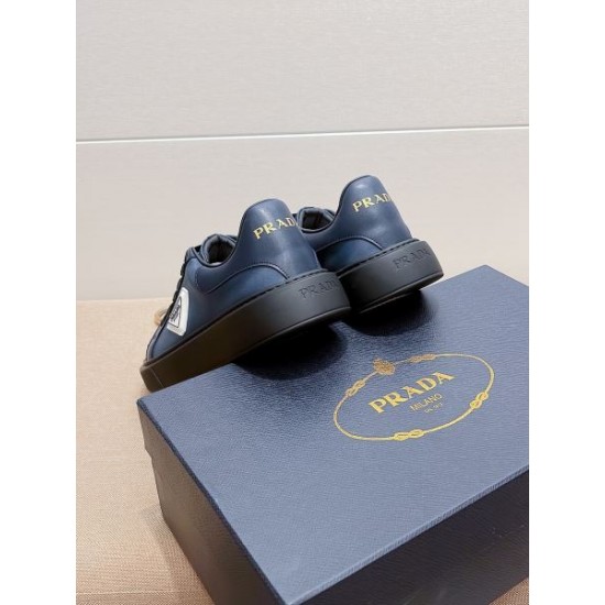 PRADA プラダ 大流行新ブランドアイテム 2024SS メンズ用 カジュアルシューズ