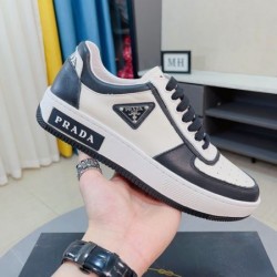 PRADA プラダ 最新シーズンがやってきた 2024SS メンズ用 カジュアルシューズ