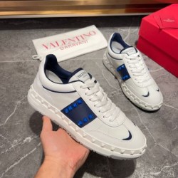VALENTINO ヴァレンティノ セールで破格 2024SS メンズ用 カジュアルシューズ
