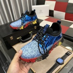 VERSACE ヴェルサーチェ 抜群な新鮮度 2024SS メンズ用 カジュアルシューズ