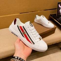 VERSACE ヴェルサーチェ 大人気可愛い 2024SS メンズ用 カジュアルシューズ