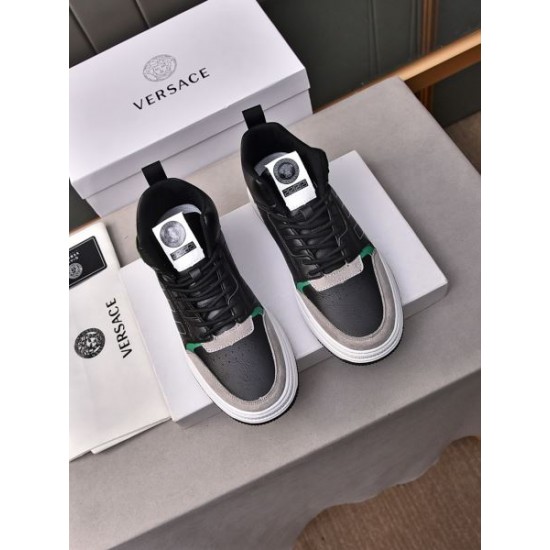 VERSACE ヴェルサーチェ 発売極限状態! 2024SS メンズ用 カジュアルシューズ VERSACE ヴェルサーチェ 発売極限状態! 2024SS メンズ用 カジュアルシューズ