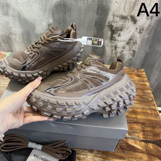 BALENCIAGA バレンシアガ 今季爆発的な人気 2024SS メンズ用 スニーカー BALENCIAGA バレンシアガ 今季爆発的な人気 2024SS メンズ用 スニーカー