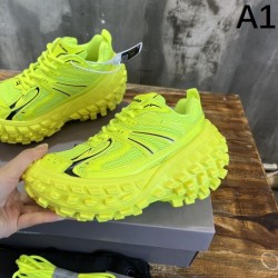 BALENCIAGA バレンシアガ 大人気商品再入荷! 2024SS メンズ用 スニーカー