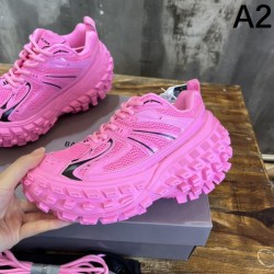 BALENCIAGA バレンシアガ 大人気商品再入荷! 2024SS メンズ用 スニーカー