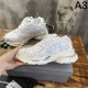 BALENCIAGA バレンシアガ カジュアルの定番 2024SS メンズ用 スニーカー BALENCIAGA バレンシアガ カジュアルの定番 2024SS メンズ用 スニーカー