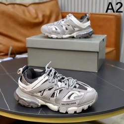 BALENCIAGA バレンシアガ 日本未入荷大人気 2024SS メンズ用 スニーカー