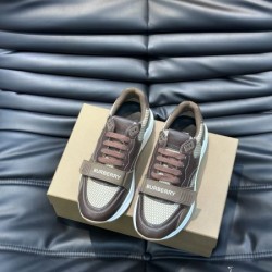 BURBERRY バーバリー 大人の雰囲気たっぷり 2024SS メンズ用 スニーカー