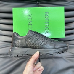 BOTTEGA VENETA ボッテガヴェネタ 期間限定激安 2024SS メンズ用 スニーカー