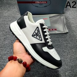 PRADA プラダ 国内完売の入手困難アイテム 2024SS メンズ用 スニーカー