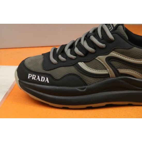 PRADA プラダ 上品ですっきり、好感度抜群 2024SS メンズ用 スニーカー PRADA プラダ 上品ですっきり、好感度抜群 2024SS メンズ用 スニーカー