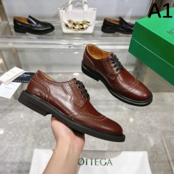 BOTTEGA VENETA ボッテガヴェネタ 今すぐ欲しい 2024SS メンズ用 ビジネスシューズ