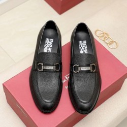 FERRAGAMO サルヴァトーレ フェラガモ 着心地が魅力 2024SS メンズ用 ビジネスシューズ