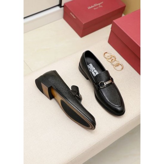 FERRAGAMO サルヴァトーレ フェラガモ 着心地が魅力 2024SS メンズ用 ビジネスシューズ FERRAGAMO サルヴァトーレ フェラガモ 着心地が魅力 2024SS メンズ用 ビジネスシューズ