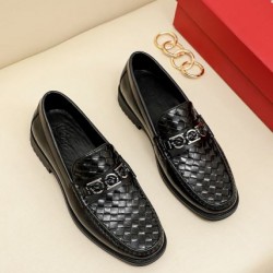 FERRAGAMO サルヴァトーレ フェラガモ コーデの主役 2024SS メンズ用 ビジネスシューズ
