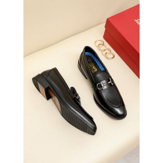 FERRAGAMO サルヴァトーレ フェラガモ 一枚でお洒落 2024SS メンズ用 ビジネスシューズ FERRAGAMO サルヴァトーレ フェラガモ 一枚でお洒落 2024SS メンズ用 ビジネスシューズ