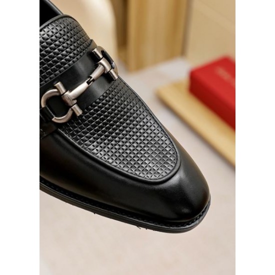 FERRAGAMO サルヴァトーレ フェラガモ 一枚でお洒落 2024SS メンズ用 ビジネスシューズ FERRAGAMO サルヴァトーレ フェラガモ 一枚でお洒落 2024SS メンズ用 ビジネスシューズ