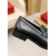 FERRAGAMO サルヴァトーレ フェラガモ 一枚でお洒落 2024SS メンズ用 ビジネスシューズ FERRAGAMO サルヴァトーレ フェラガモ 一枚でお洒落 2024SS メンズ用 ビジネスシューズ