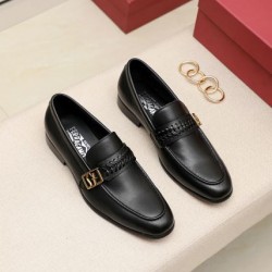 FERRAGAMO サルヴァトーレ フェラガモ 新作在庫希少 2024SS メンズ用 ビジネスシューズ
