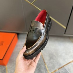 HERMES エルメス 今シーズンは特に人気 2024SS メンズ用 ビジネスシューズ