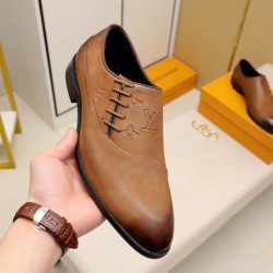 LOUIS VUITTON ルイヴィトン 個性的なデザイン 2024SS メンズ用 ビジネスシューズ