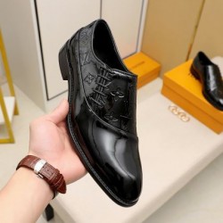LOUIS VUITTON ルイヴィトン 個性的なデザイン 2024SS メンズ用 ビジネスシューズ
