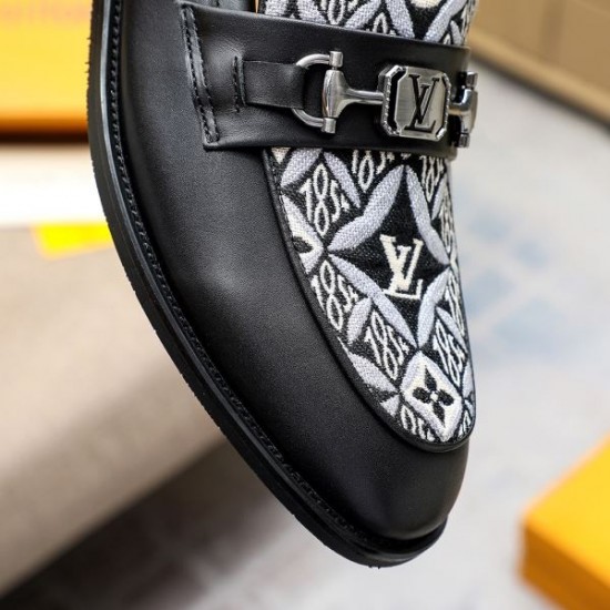 LOUIS VUITTON ルイヴィトン 大人っぽい雰囲気 2024SS メンズ用 ビジネスシューズ LOUIS VUITTON ルイヴィトン 大人っぽい雰囲気 2024SS メンズ用 ビジネスシューズ