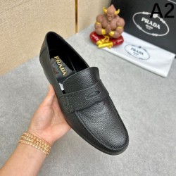 PRADA プラダ 今季はファション感漂う 2024SS メンズ用 ビジネスシューズ