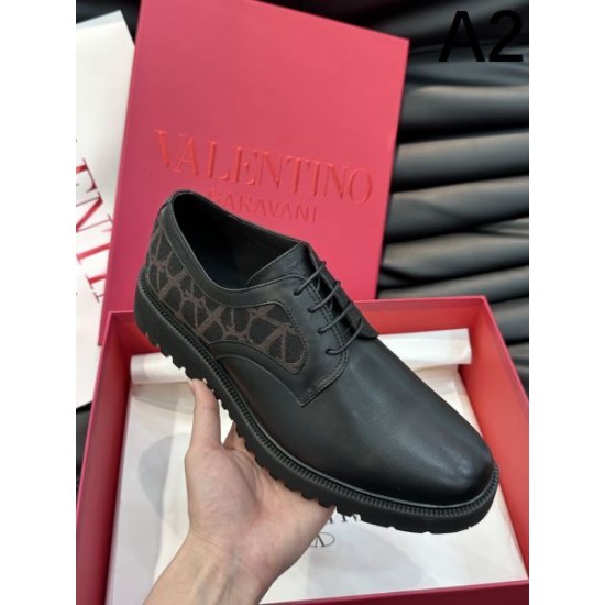 VALENTINO ヴァレンティノ より格上げして 2024SS メンズ用 ビジネスシューズ