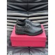 VALENTINO ヴァレンティノ より格上げして 2024SS メンズ用 ビジネスシューズ