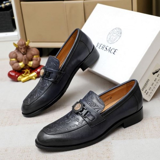 VERSACE ヴェルサーチェ 人気商品再入荷 2024SS メンズ用 ビジネスシューズ VERSACE ヴェルサーチェ 人気商品再入荷 2024SS メンズ用 ビジネスシューズ
