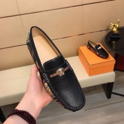 VERSACE ヴェルサーチェ 超人気シリーズ 2024SS メンズ用 ビジネスシューズ