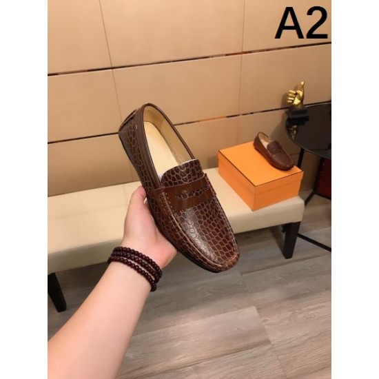 VERSACE ヴェルサーチェ 一番売れている 2024SS メンズ用 ビジネスシューズ VERSACE ヴェルサーチェ 一番売れている 2024SS メンズ用 ビジネスシューズ
