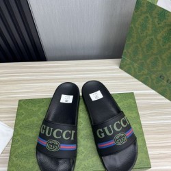 GUCCI グッチ 季節の変わり目に活躍する 2024SS メンズ用 スリッパ