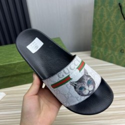 GUCCI グッチ 今季爆発的な人気定番商品 2024SS メンズ用 スリッパ