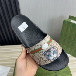 GUCCI グッチ 今季爆発的な人気定番商品 2024SS メンズ用 スリッパ