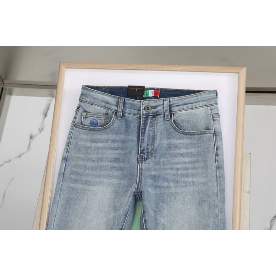 2024SS 引き続き人気のアイテム ARMANI アルマーニ ジーパン 2024SS 引き続き人気のアイテム ARMANI アルマーニ ジーパン