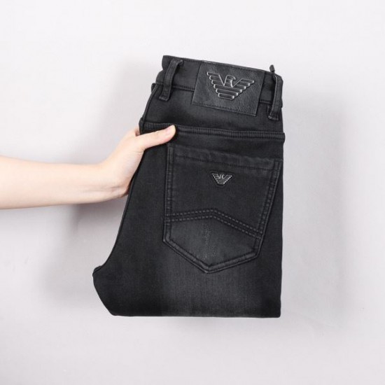 2024SS 引き続き注目のスタイル ARMANI アルマーニ ジーパン 2024SS 引き続き注目のスタイル ARMANI アルマーニ ジーパン