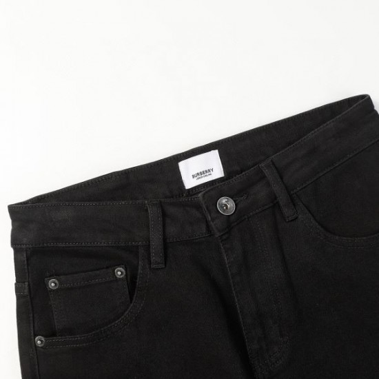 2024SS 人気セール100%新品 BURBERRY バーバリー ジーパン 2024SS 人気セール100%新品 BURBERRY バーバリー ジーパン