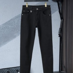 2024SS 数年愛用しても人気アイテム DIOR ディオール ジーパン