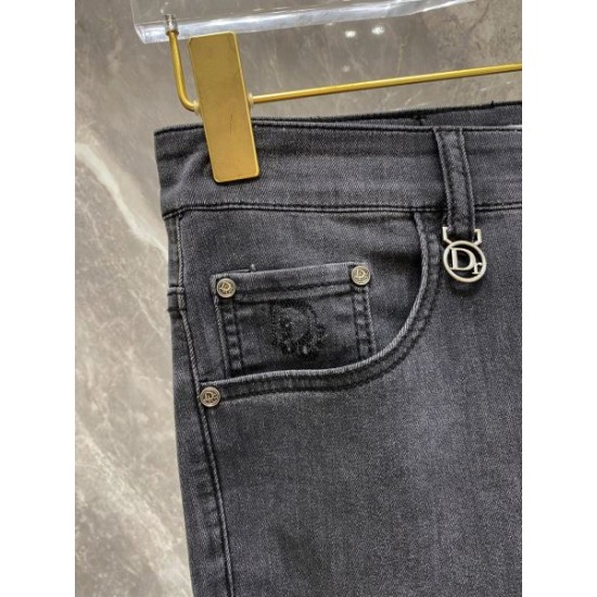 2024SS 肌触りの良い着心地抜群新作 DIOR ディオール ジーパン 2024SS 肌触りの良い着心地抜群新作 DIOR ディオール ジーパン