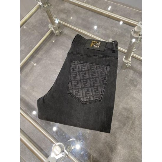 2024SS 今季はトップスにおすすめ FENDI フェンデイ ジーパン