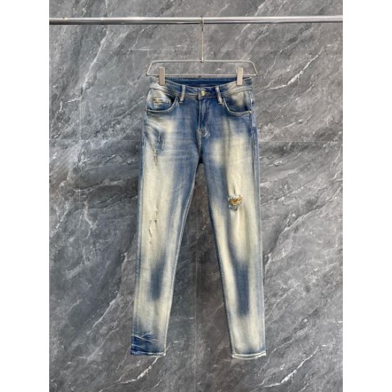 2024SS カジュアルな雰囲気があり GUCCI グッチ ジーパン 2024SS カジュアルな雰囲気があり GUCCI グッチ ジーパン