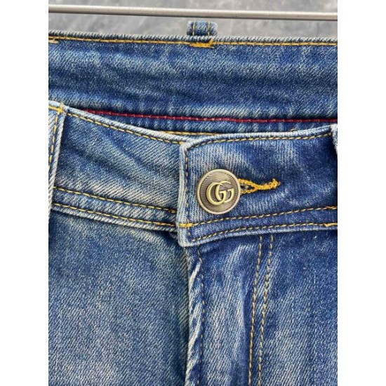 2024SS カジュアルな雰囲気があり GUCCI グッチ ジーパン 2024SS カジュアルな雰囲気があり GUCCI グッチ ジーパン