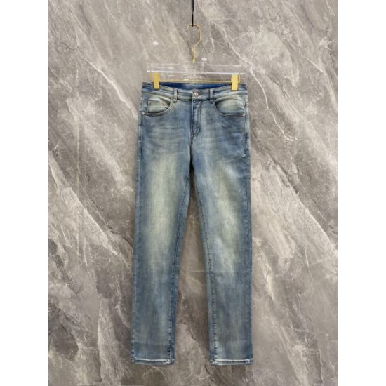 2024SS 気軽におしゃれを楽しめる GUCCI グッチ ジーパン 2024SS 気軽におしゃれを楽しめる GUCCI グッチ ジーパン