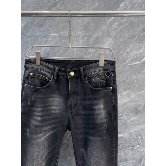2024SS 数量限定奇跡の入荷 LOUIS VUITTON ルイヴィトン ジーパン 2024SS 数量限定奇跡の入荷 LOUIS VUITTON ルイヴィトン ジーパン