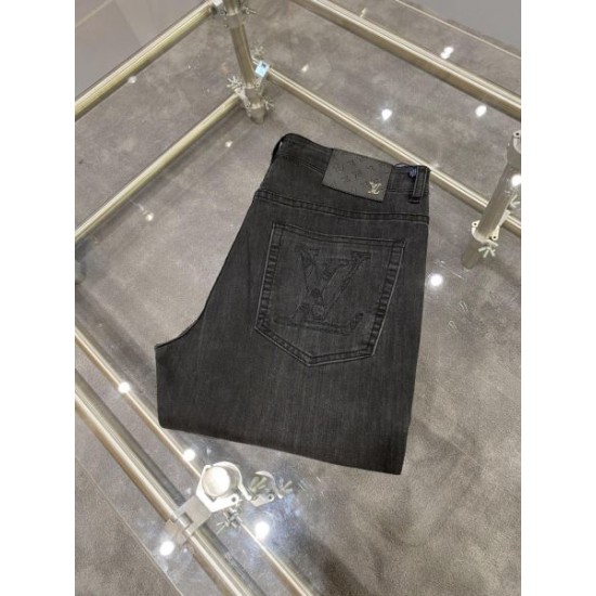 2024SS 完売必須☆お早めに LOUIS VUITTON ルイヴィトン ジーパン 2024SS 完売必須☆お早めに LOUIS VUITTON ルイヴィトン ジーパン