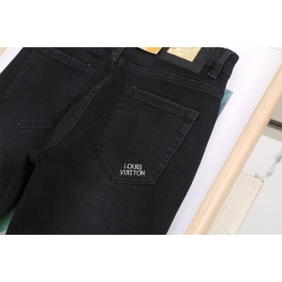 2024SS 最新人気話題沸騰中 LOUIS VUITTON ルイヴィトン ジーパン 2024SS 最新人気話題沸騰中 LOUIS VUITTON ルイヴィトン ジーパン