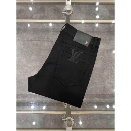 2024SS 海外大人気アイテム LOUIS VUITTON ルイヴィトン ジーパン 2024SS 海外大人気アイテム LOUIS VUITTON ルイヴィトン ジーパン