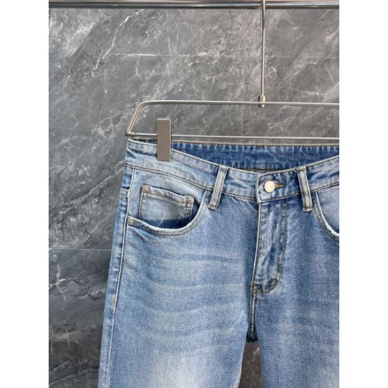 2024SS 特に話題なの上品 即完売 PRADA プラダ ジーパン 2024SS 特に話題なの上品 即完売 PRADA プラダ ジーパン